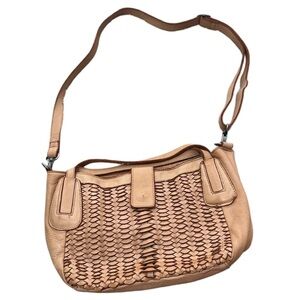 Giorgia Milani Genuine Leather Woven Tan Shoulder Bag Purse w/ Removable Straps